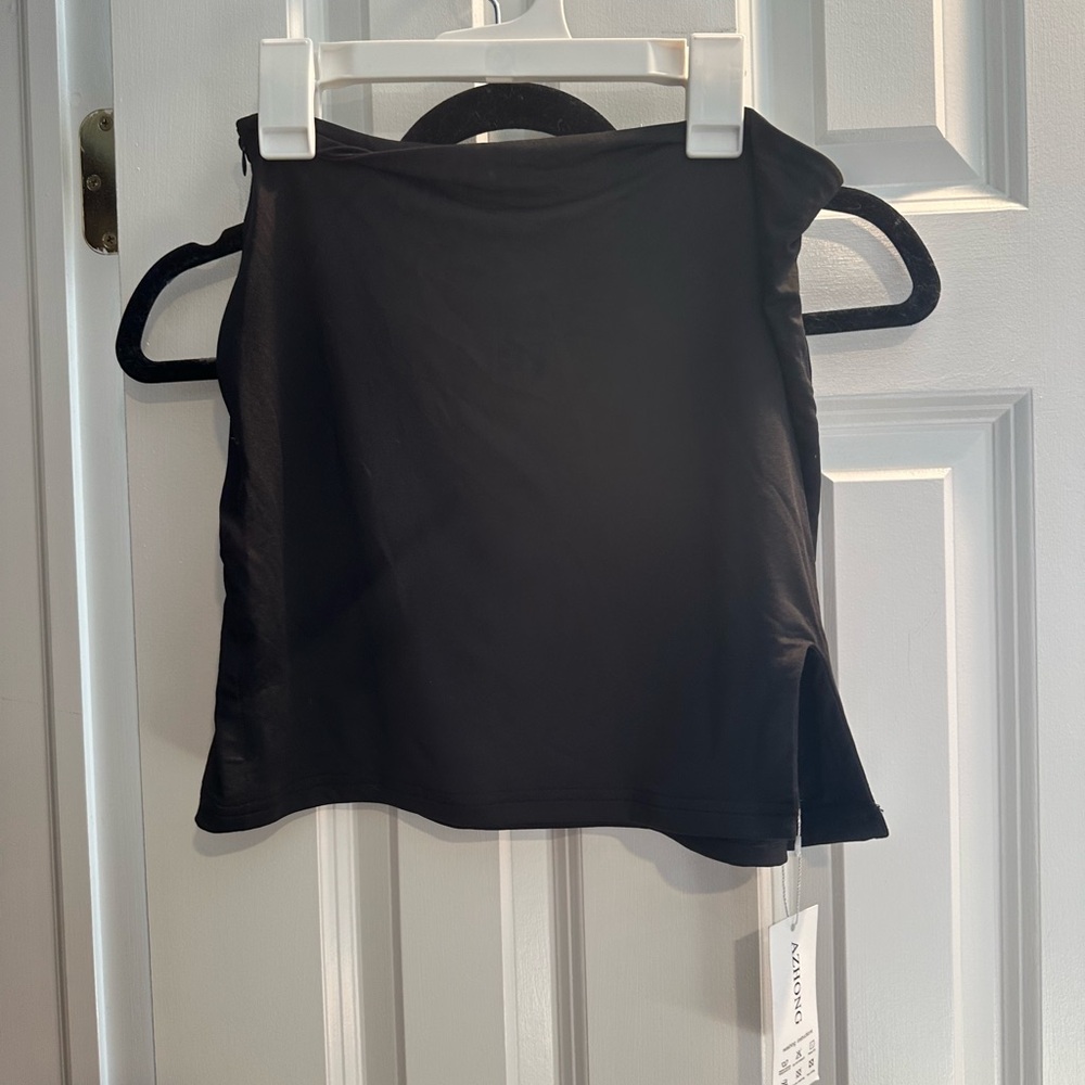 black mini skirt